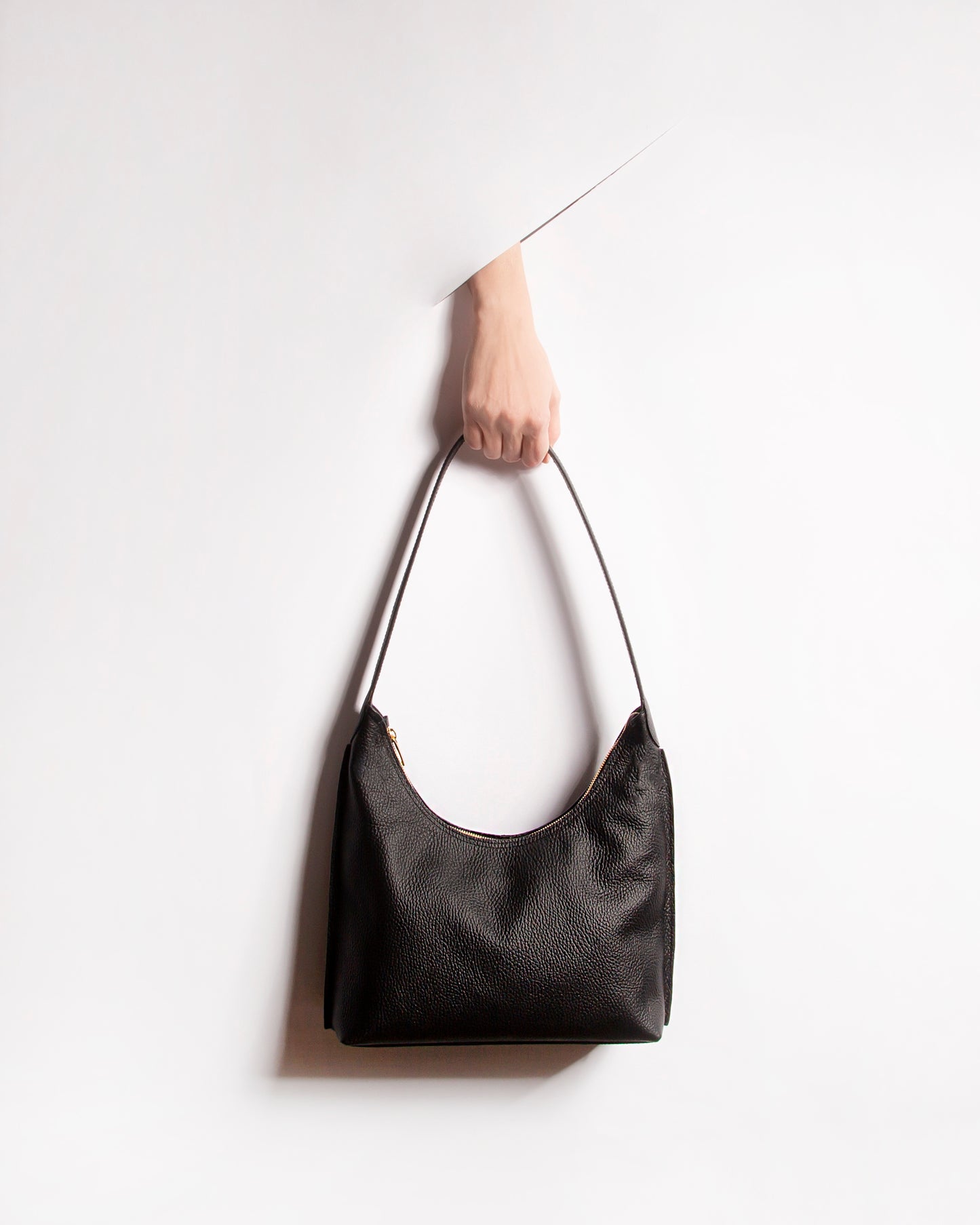 Amelia - Black